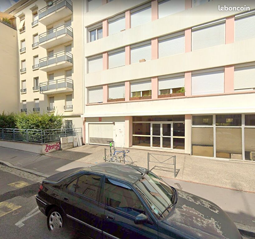 Appartement 2 pièces 49 m² · à Lyon · 49 m² · 772 €