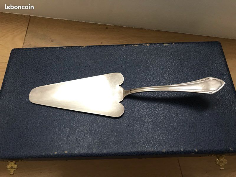 Ménagère SFAM art nouveau metal argenté 37 pieces 84g