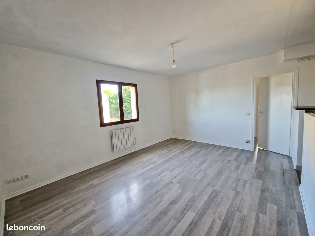 Appartement 2 pièces 36 m² · à Pont-l'Évêque · 36 m² · 620 €/mois