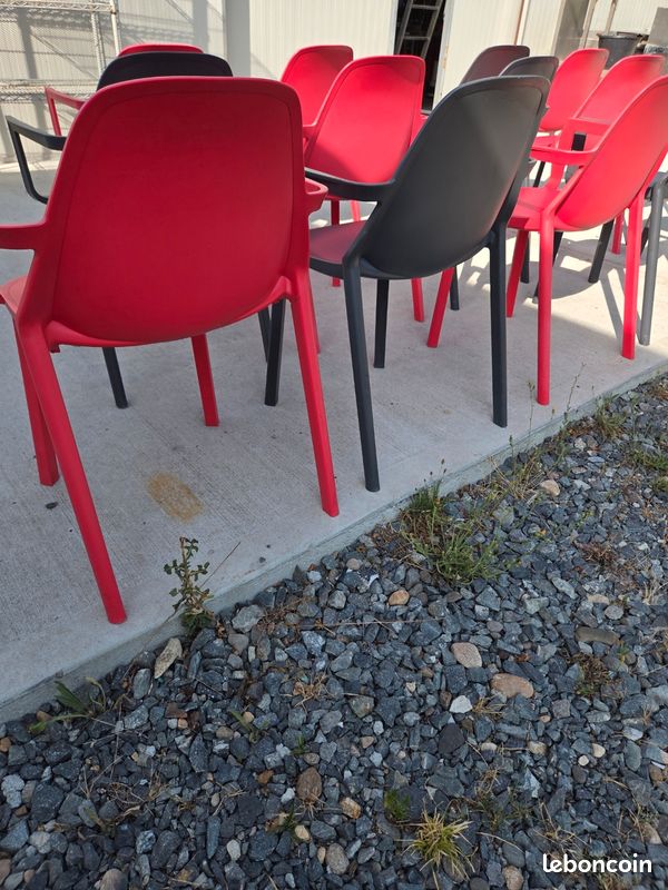 Lot de 6 chaises et 9 fauteuils de terrasse (image 3)