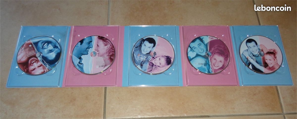 Coffret 5 DVD Un Gars Une Fille (image 1)