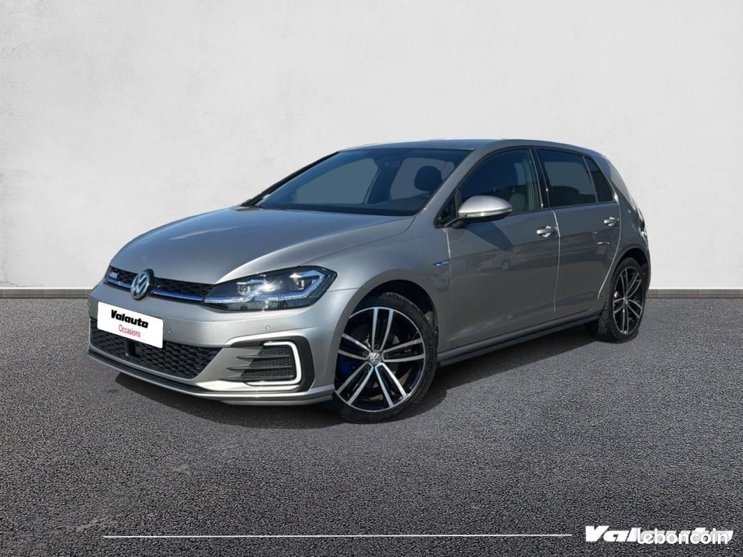 Volkswagen Golf GTE 1.4 TSI HYBRID (image 1)