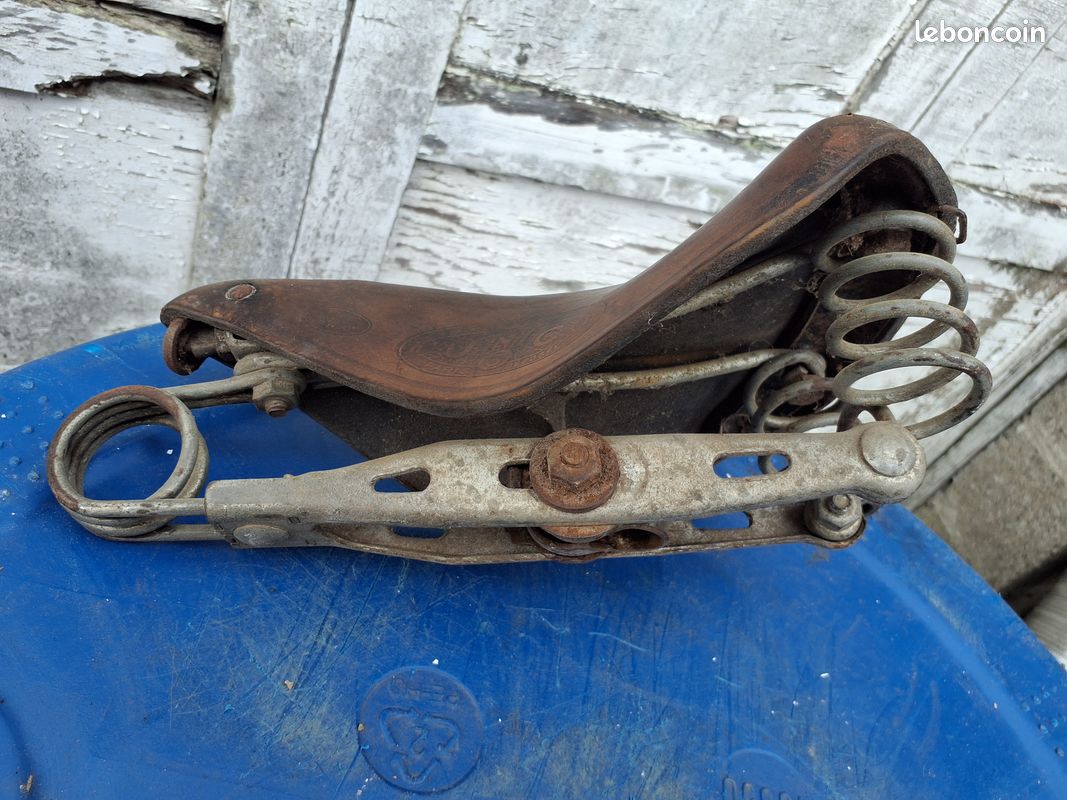 RARE TRÈS ANCIENNE selle de vélo cuir marque CHRISTY 1895 EUR 299,00