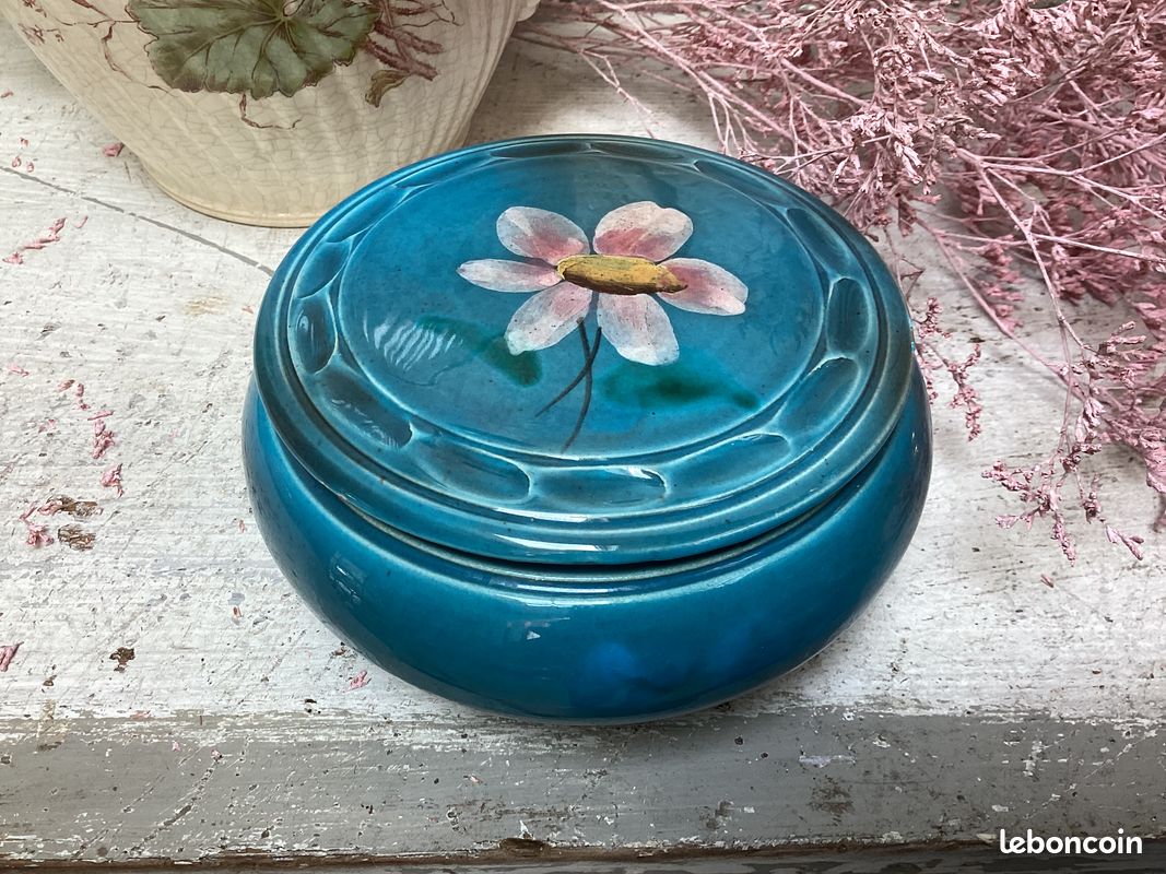 Bonbonnière, boîte ronde vintage Vallauris (image 1)