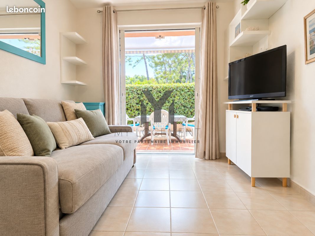 Appartement 2 pièces 25 m² · à Sanary-sur-Mer · 25 m² · 220 000 €