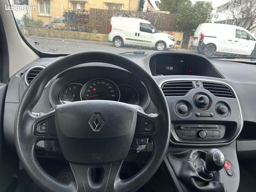 Renault kangoo fourgon 1.5 bluedci 95 extra rlink (image 8)