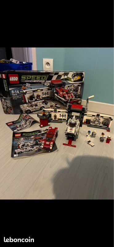 Lego speed champion (75876)Porsche 919 hybrid and 917k Pit lane