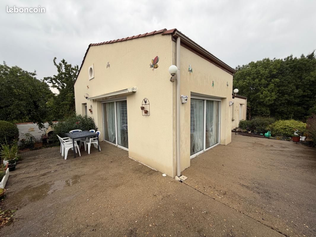 Maison 4 pièces 114 m² · à Arvert · 114 m² · 33 950 €
