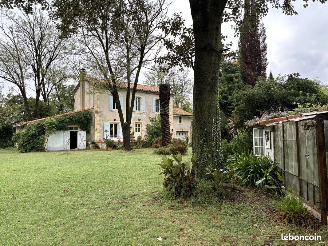 Maison 5 pièces 106 m² · à Arles · 106 m² · 400 000 €