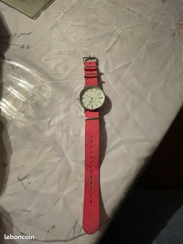 Montre état neuf (image 1)