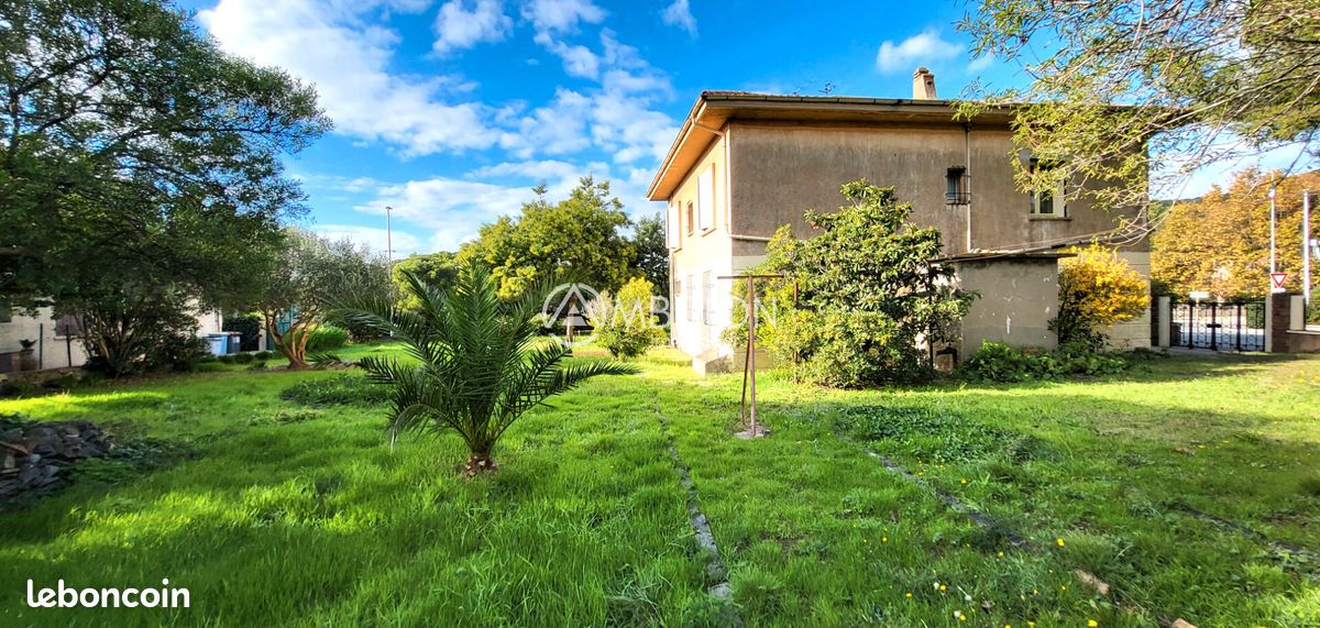 Maison 4 pièces 164 m² · à Saint-Raphaël · 164 m² · 940 000 €