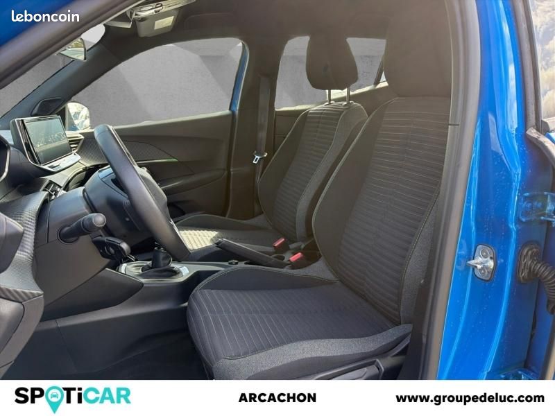 Peugeot 2008 1.2 PureTech 100ch S&S Active (image 5)