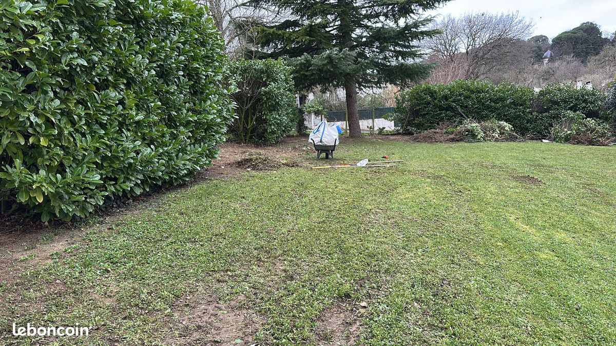 Terrain à bâtir 300m2 centre ville · à Ramonville-Saint-Agne · 205 000 €