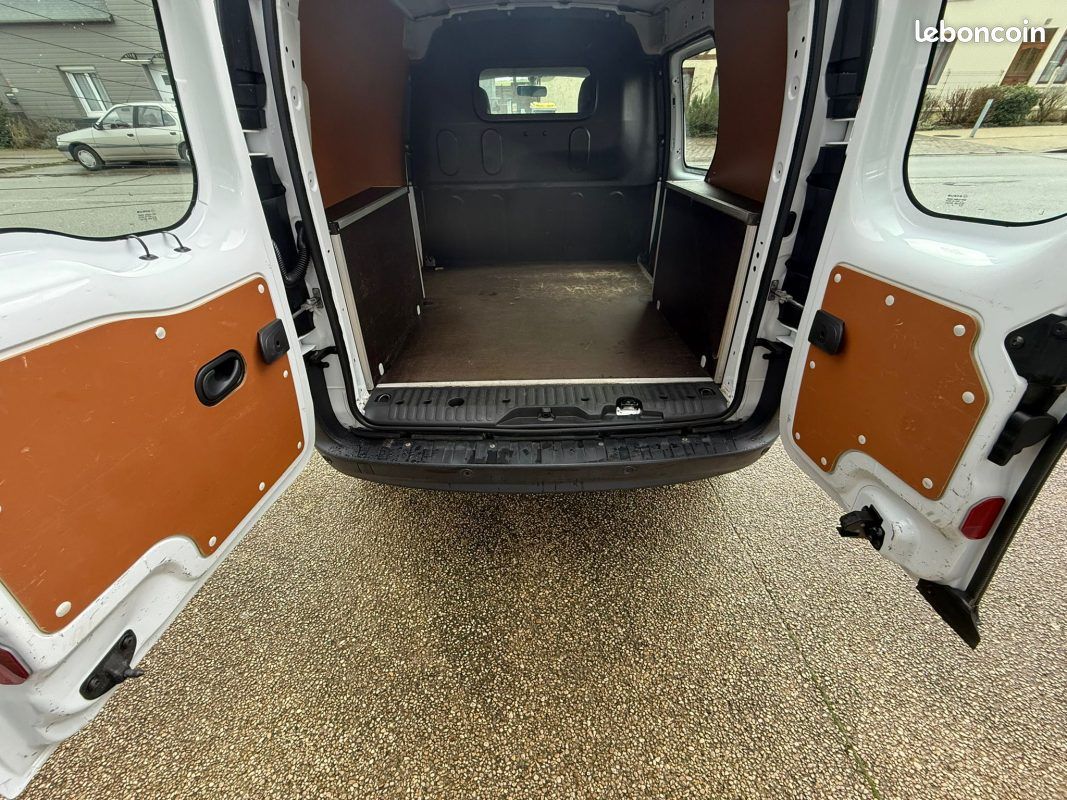 Renault Kangoo Express II 1.5 e-DCi 95Ch Extra R-Link - TVA Récupérable (image 13)