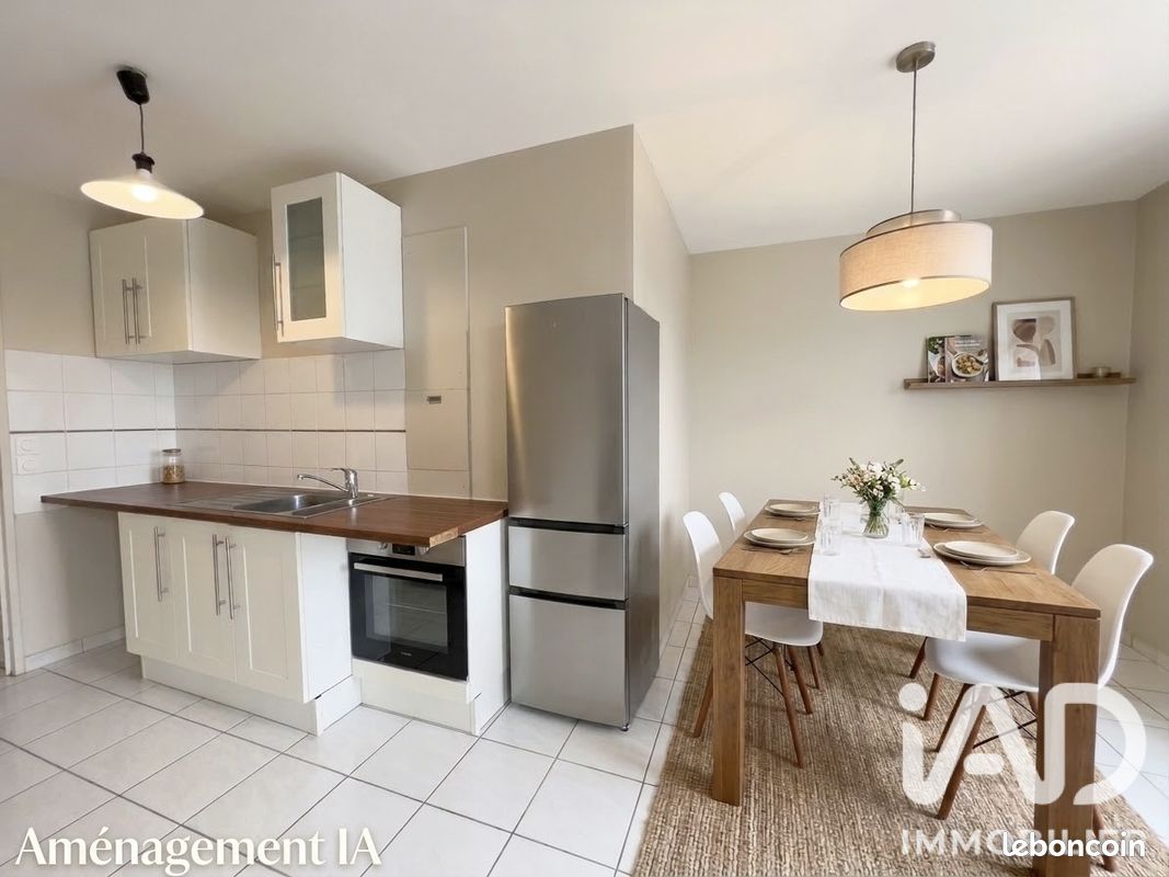 Appartement 3 pièces 67 m² · à Dammarie-les-Lys · 67 m² · 120 000 €