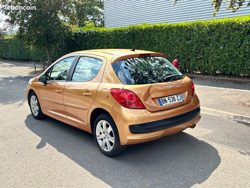 Peugeot 207 Sport 1.6 HDi 109 ch – CT OK – Très bon état (image 5)