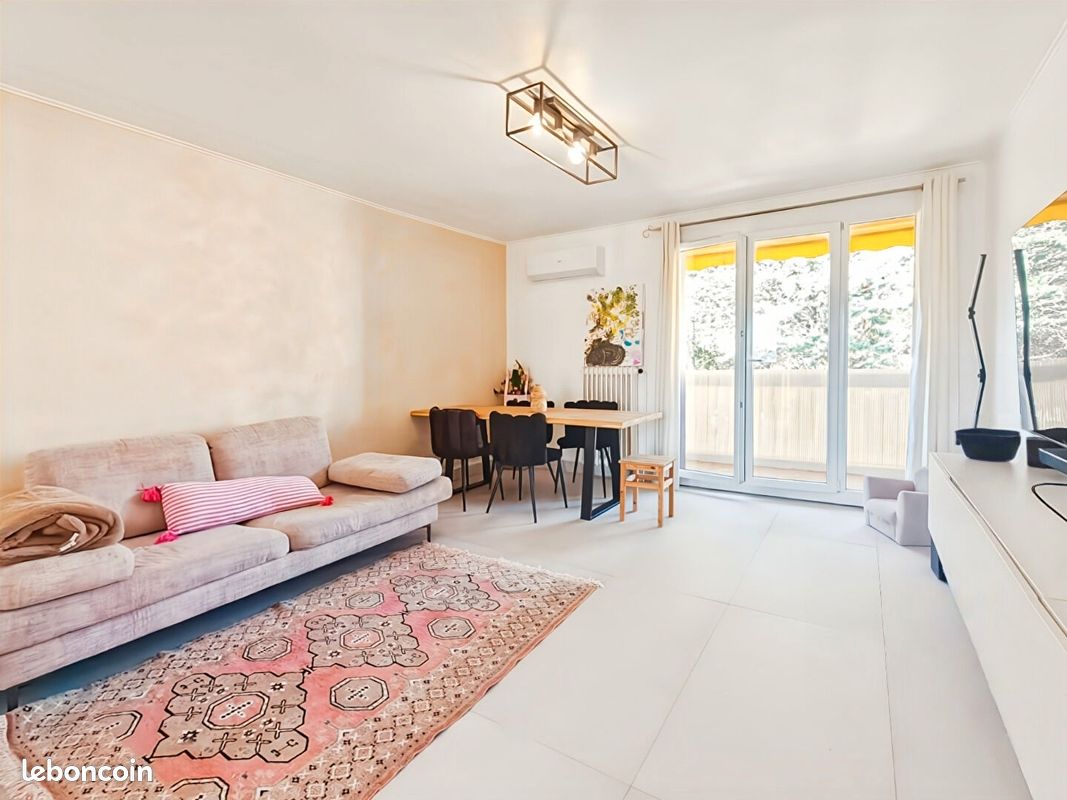 Appartement 3 pièces 65 m² · à Marseille · 65 m² · 162 000 €