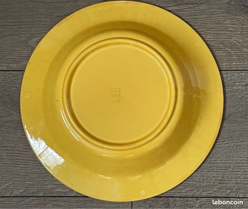 Plat de service rond et creux légumier - 19e siècle