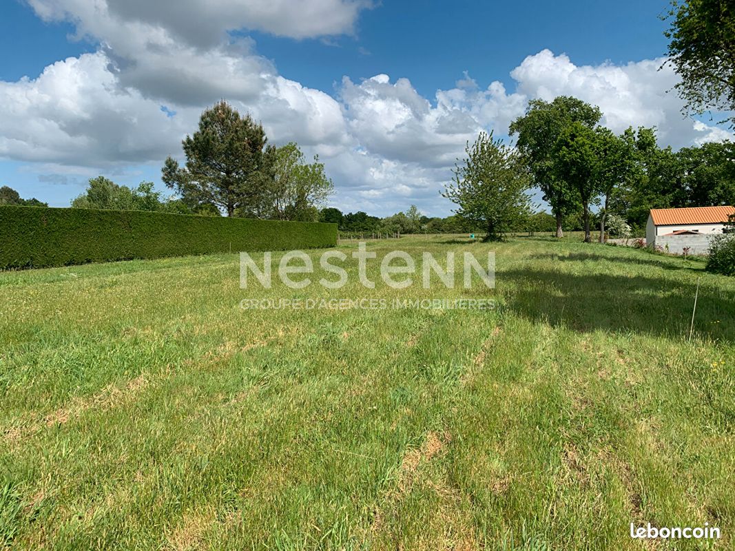 Maison 1003 m² · à Château-Guibert · 1 003 m² · 44 000 €