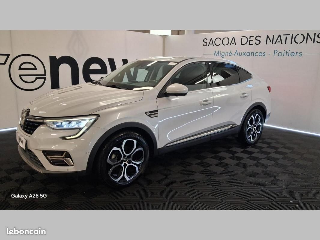 Renault Arkana E-Tech 145 - 21B Intens (image 2)