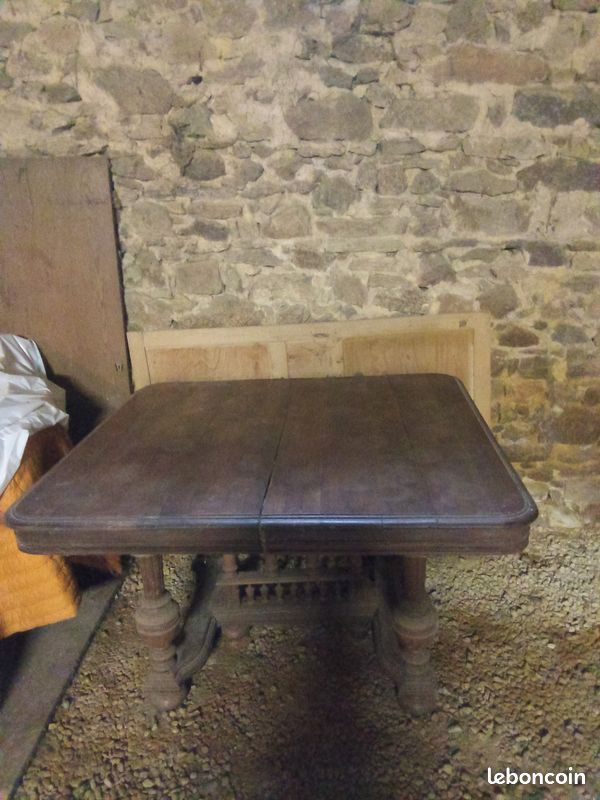 Table salle à manger 12 pers. Max (image 1)