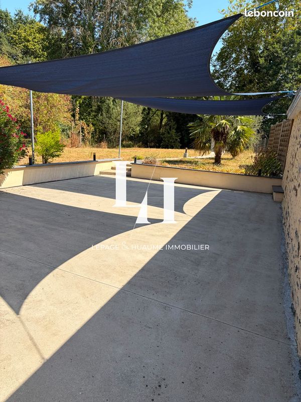 Maison 5 pièces 121 m² · à Bazougers · 121 m² · 210 000 €