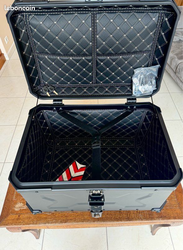 Top Case style Trekker 65L (image 2)