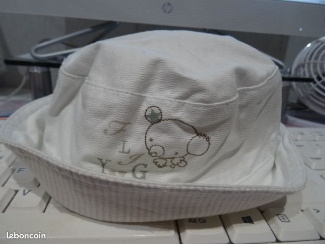 Chapeau de soleil blanc 3 / 6 mois (image 1)