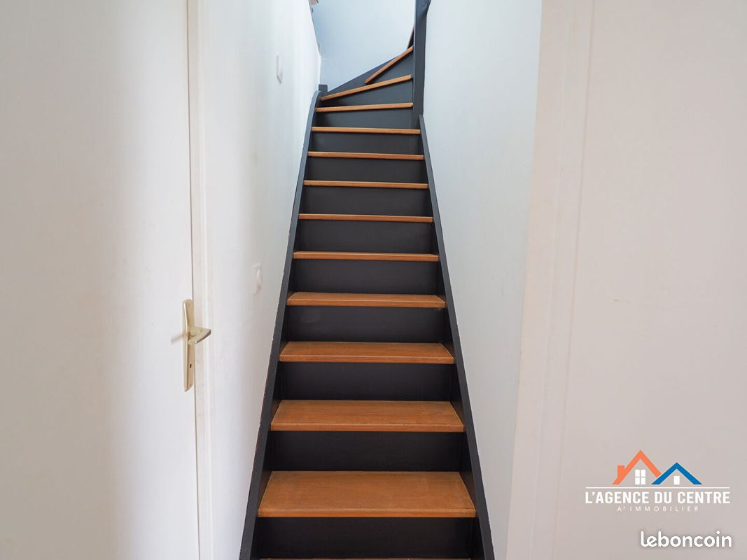 Maison a louer - 5 pièce(s) - 76 m2 - Surfyn