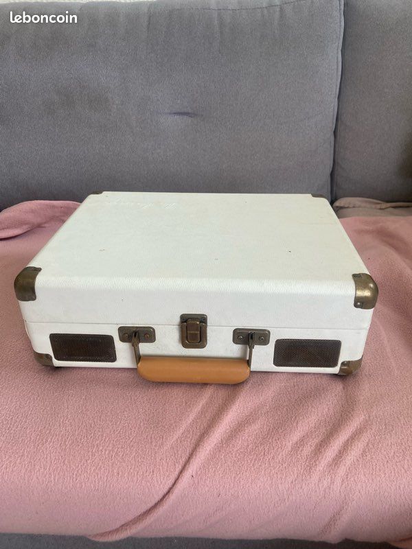 Tourne disque vintage (image 3)