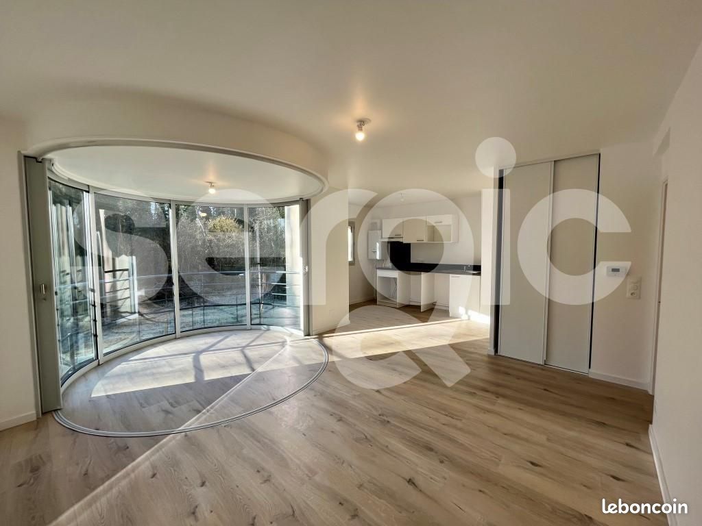 Appartement 3 pièces 63 m² · à Amiens · 63 m² · 765 €