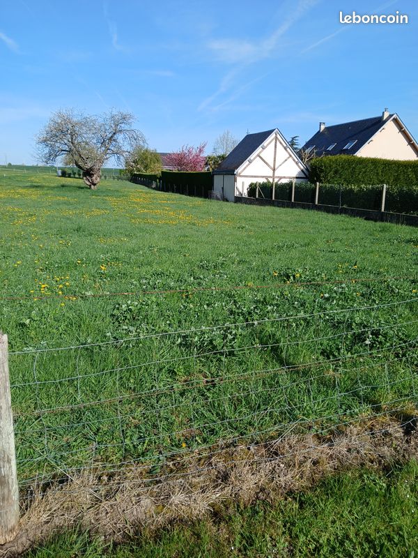 3 terrains à bâtir · à Guiseniers · 49 900 €