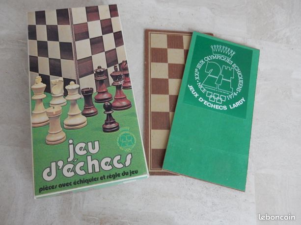 Magnifique ancien jeu d'échecs échiquier lardy chess set T5