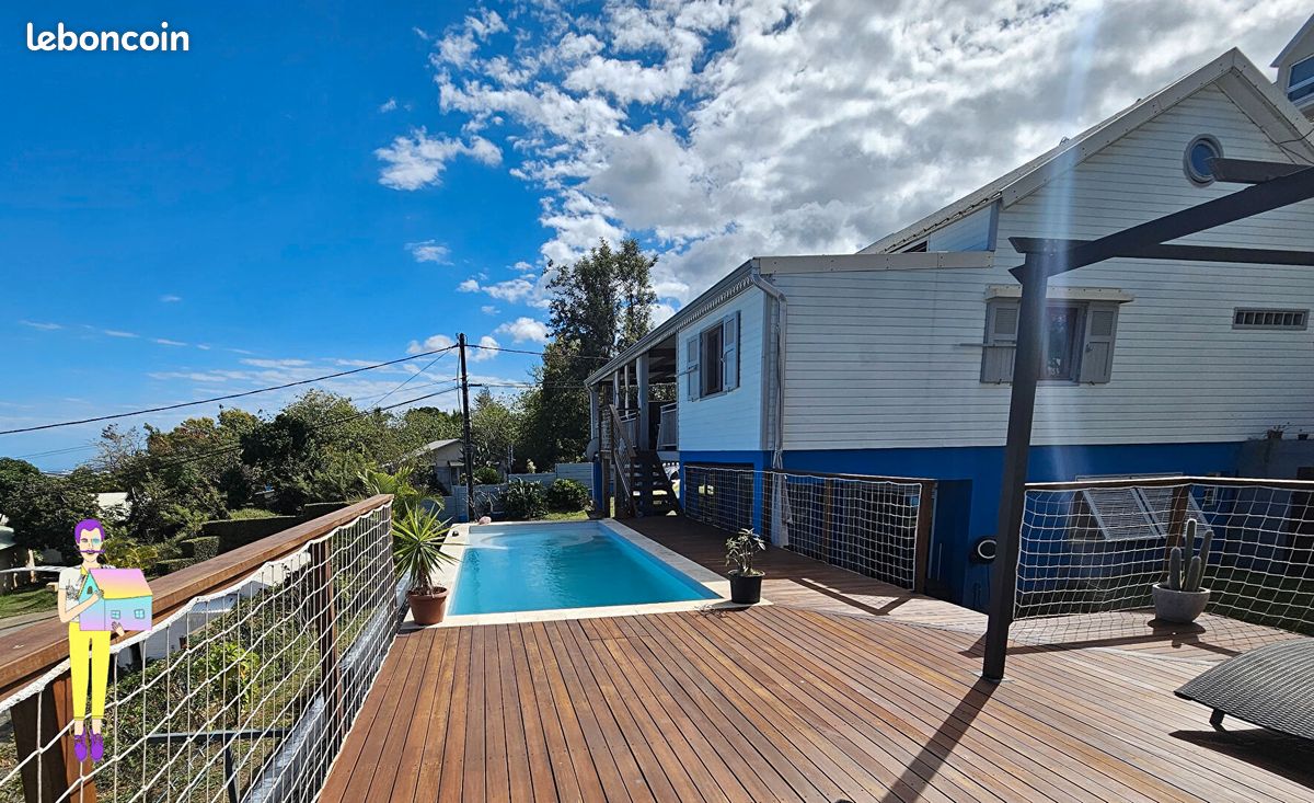 Maison 6 pièces 218 m² · à Les Avirons · 218 m² · 665 000 €