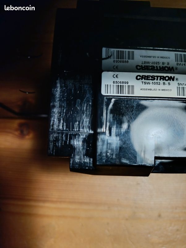 Dalle de gestion Crestron TSW-1052-B-S (image 2)