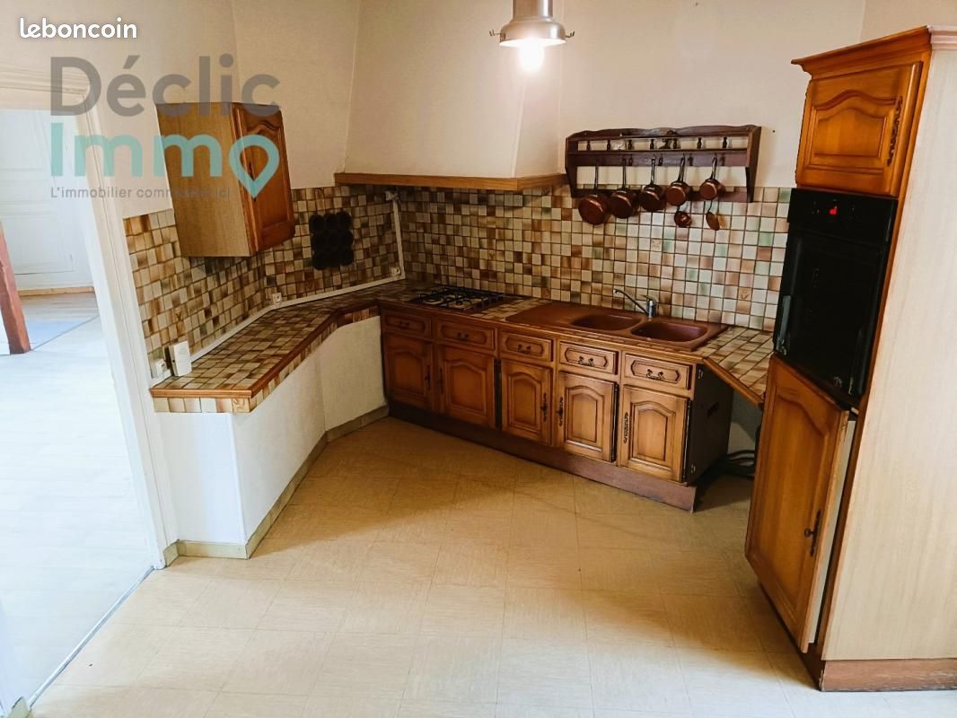 Maison 5 pièces 117 m² - Cognac 16100 (image principale 1)