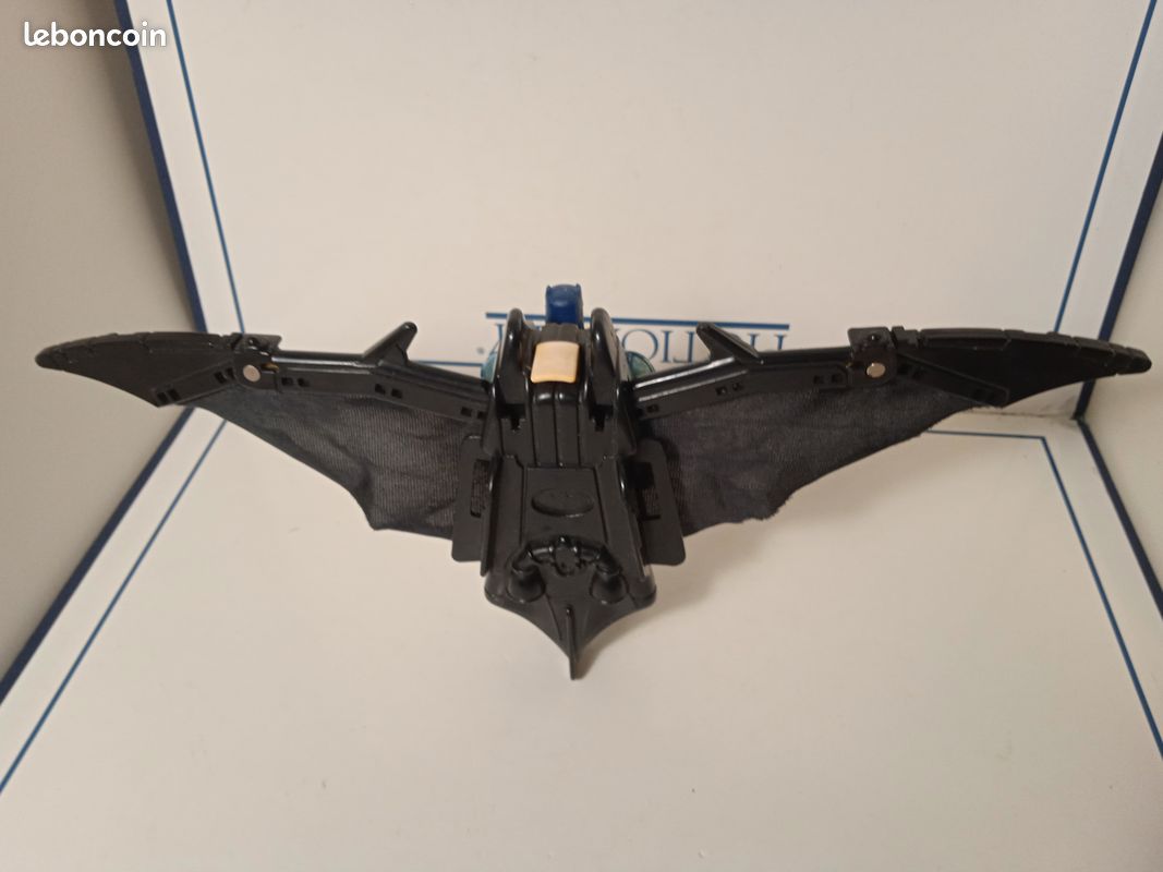 Figurine Batman 12cm avec accessoire Mechanized Wings Mech-wing marque ...