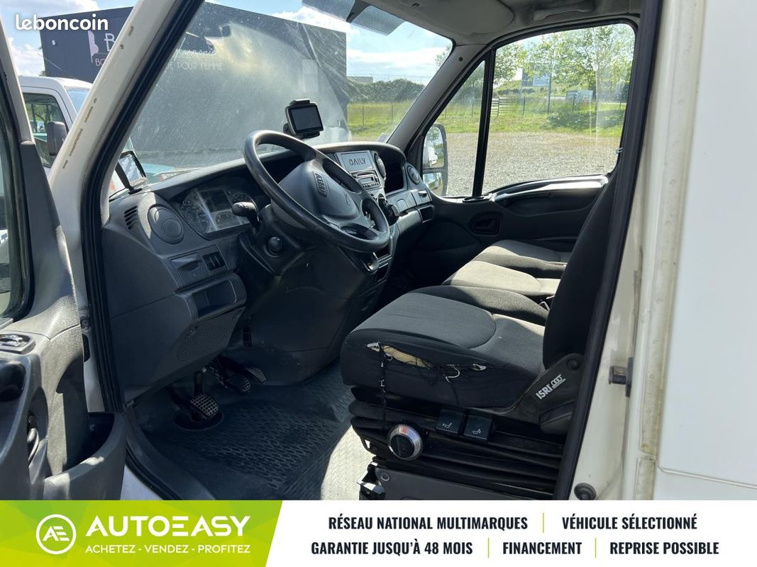 Iveco Daily L2H2 35S14 / 35C14 V (2.3 HPT) 136ch / Kit bois / Camera (image 9)