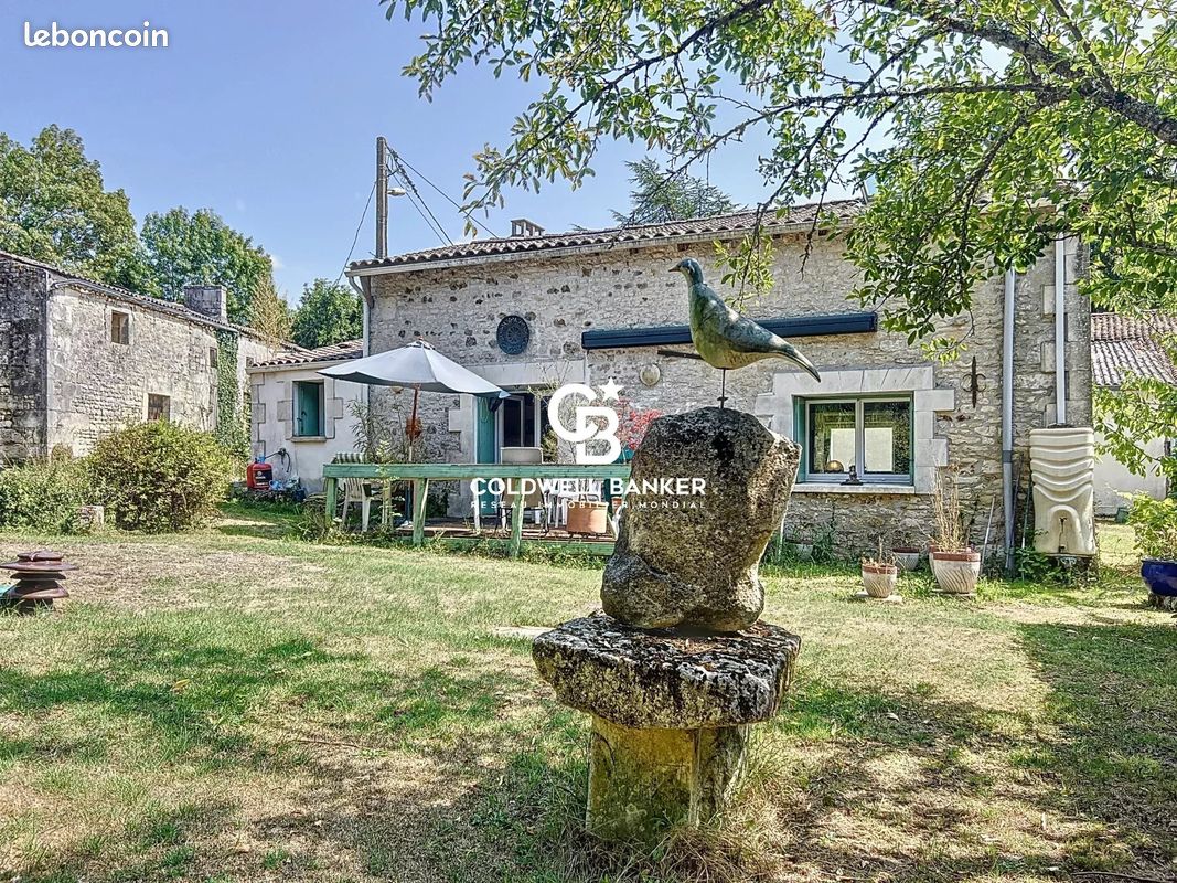 Maison 5 pièces 88 m² · à Berneuil · 88 m² · 160 000 €