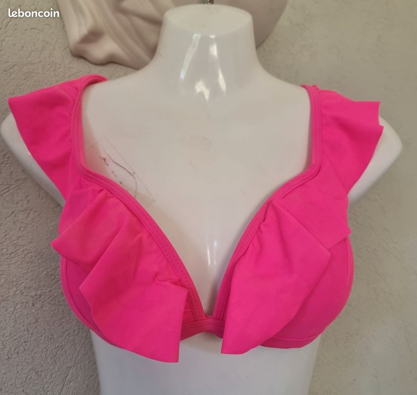 Haut de maillot avec volants taille L (image 2)