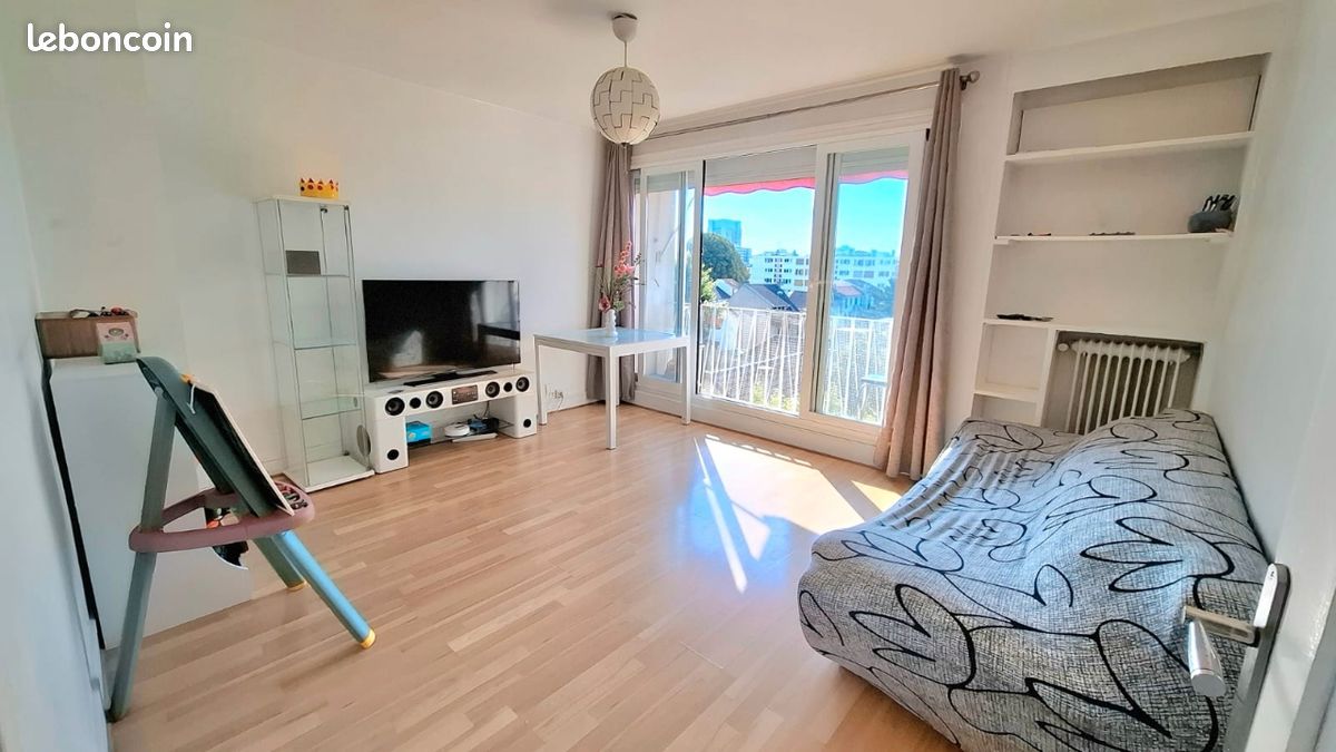 Appartement 2 pièces 43 m² · à Vitry-sur-Seine · 43 m² · 177 000 €