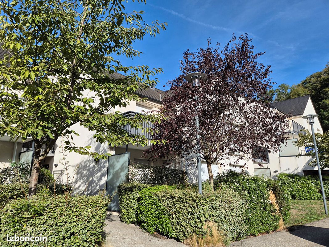 Appartement 3 pièces 60 m² · à Élancourt · 60 m² · 249 500 €