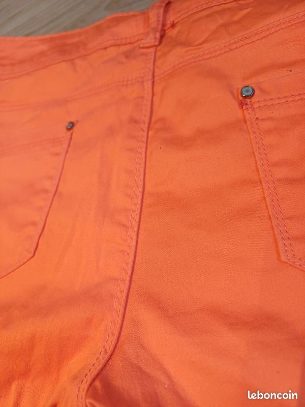 Short femme taille 40 marque Display (image 6)