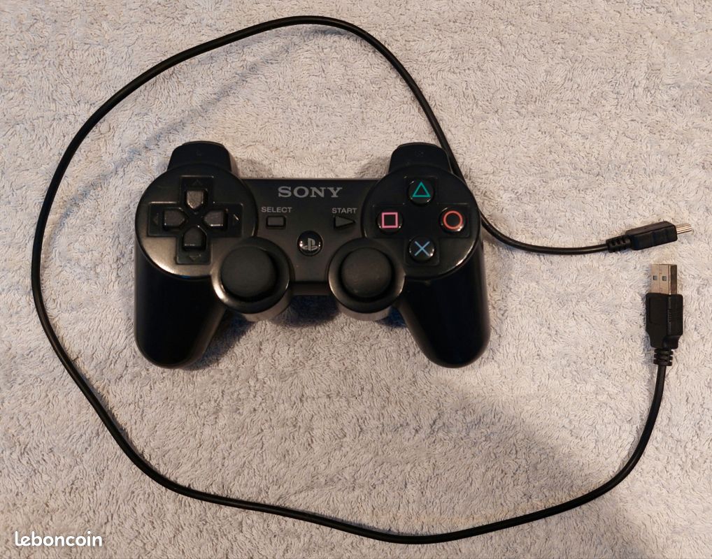 PS3 très bon état + 2 manettes + 8 jeux – Testée (image 7)