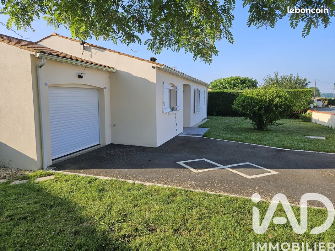 Maison 4 pièces 87 m² · à Saint-Georges-des-Coteaux · 87 m² · 231 000 €