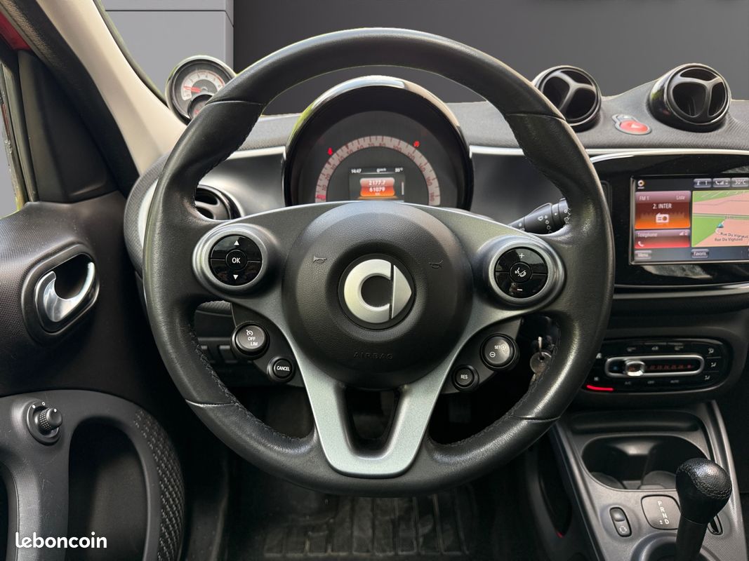 SMART FORFOUR 0.9 90 Prime 90Ch Bluetooth Toit panoramique Régulateur de Vitesse Garantie 12 mois (image 13)