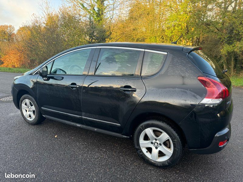 Peugeot 3008 1.6 bluehdi 120 cv style (image 2)