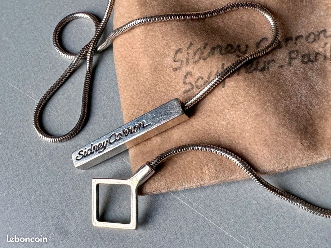 Pendentif Vintage Sidney Carron - Années 1990, Made In France, Occasion Avec Traces D'usure