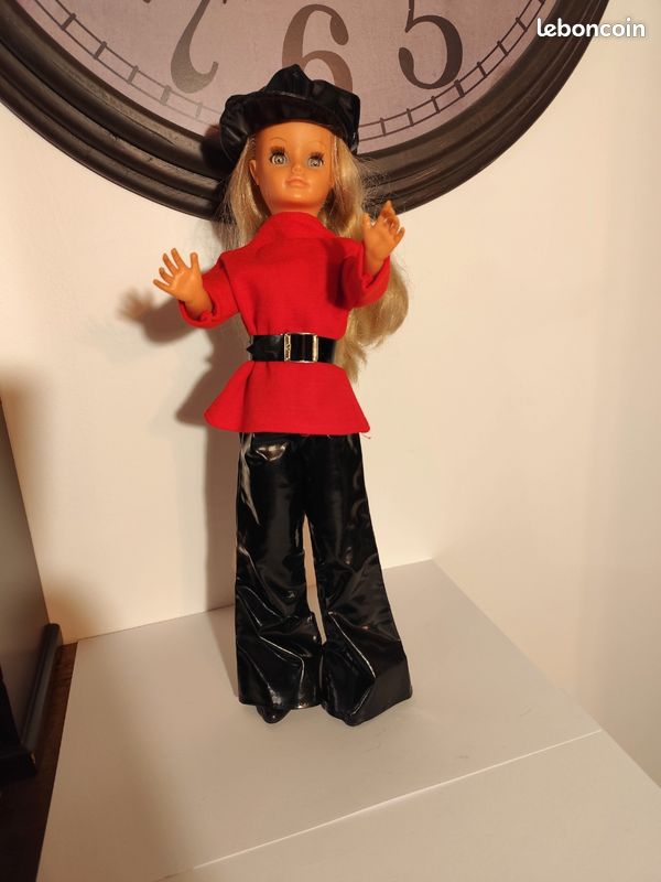 Tenue Vintage Pour Poupée Cathie Bella – Année 1977 – Habillage Fille Rétro