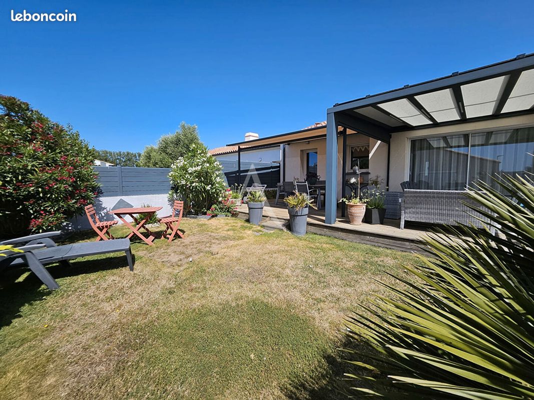 Maison 4 pièces 90 m² · à Brem-sur-Mer · 90 m² · 360 000 €